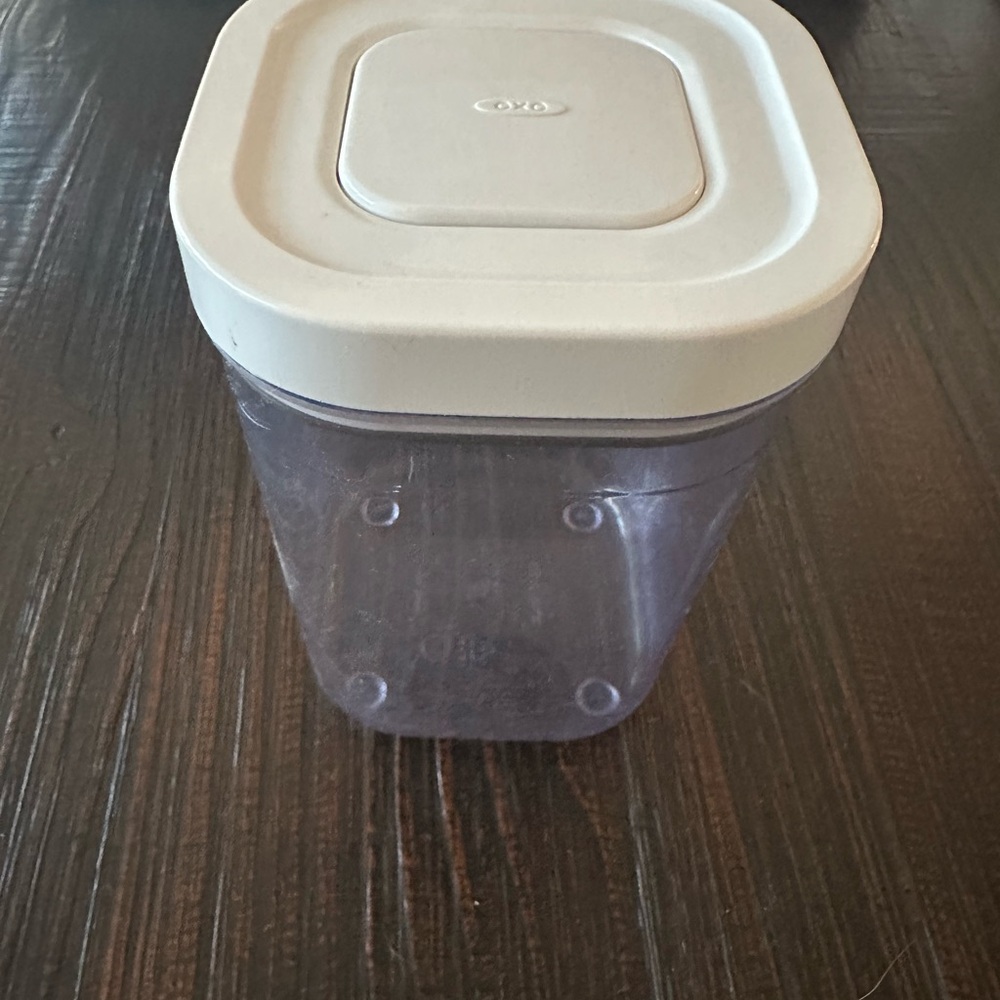 OXO White Lid with Clear Body Storage Container